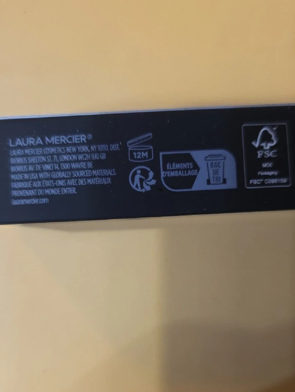 laura mercier Real Flawless Weightless Perfecting Concealer - Yellow Packaging